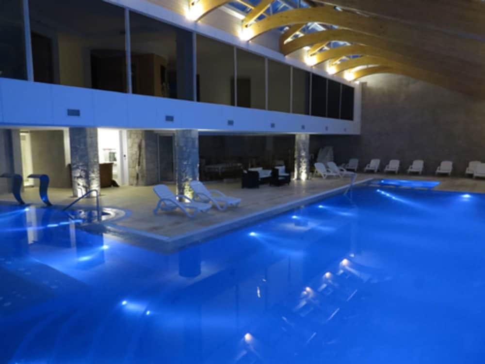 Hotel Cristal Bariloche Zewnętrze zdjęcie